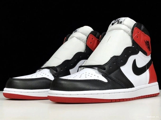 1 Toe Black 555088-125 Air Jordan 1013